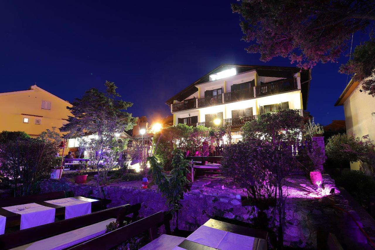 Guest House Zeba & Riviera Šilo Εξωτερικό φωτογραφία